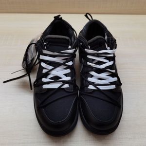 Size 13 offwhite dunks
